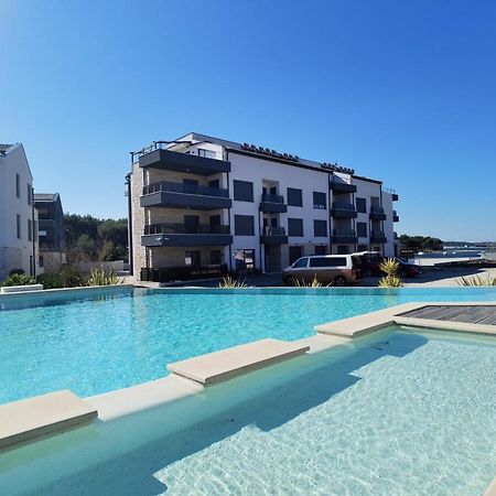 מדולין Apartment Vita מראה חיצוני תמונה