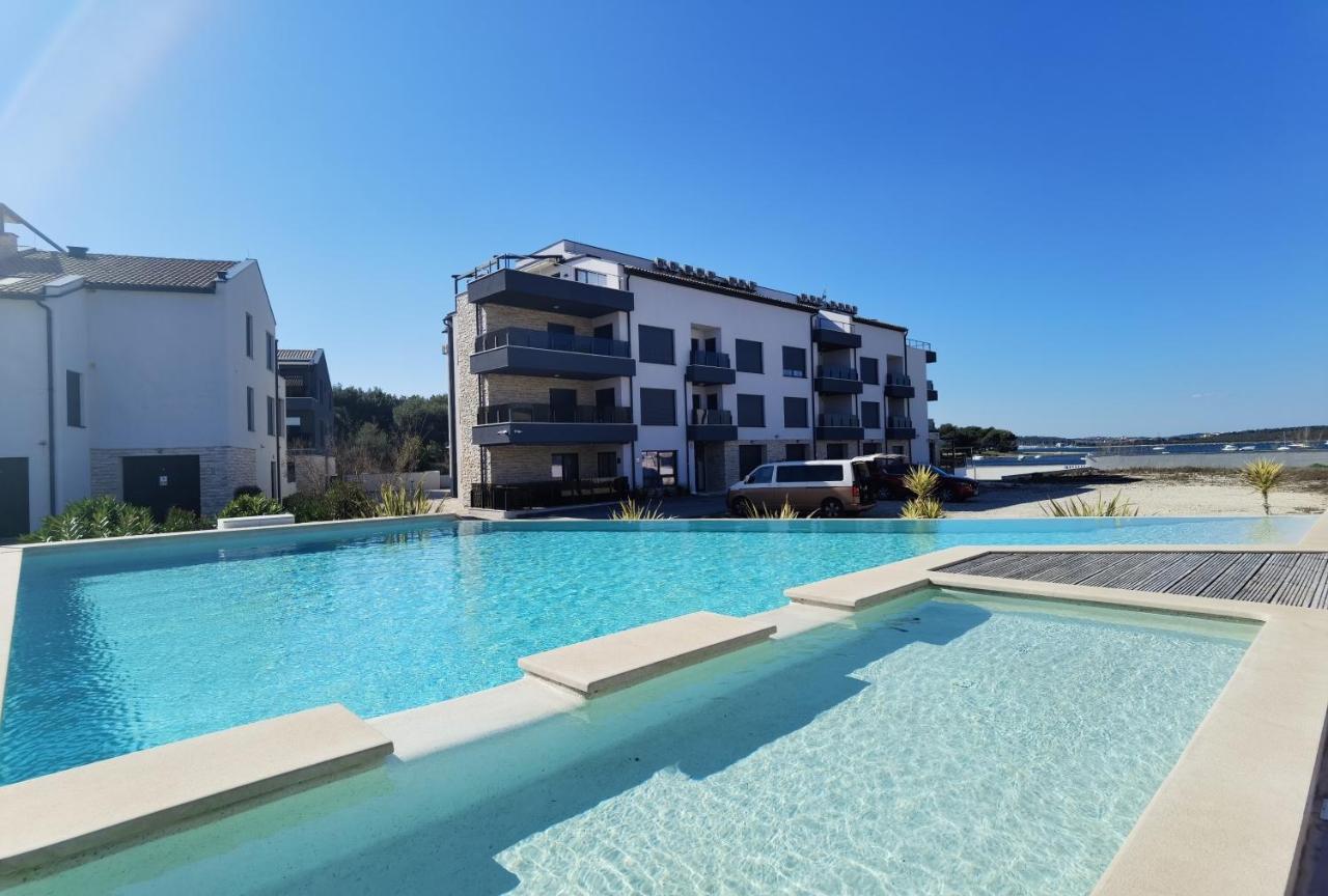 מדולין Apartment Vita מראה חיצוני תמונה