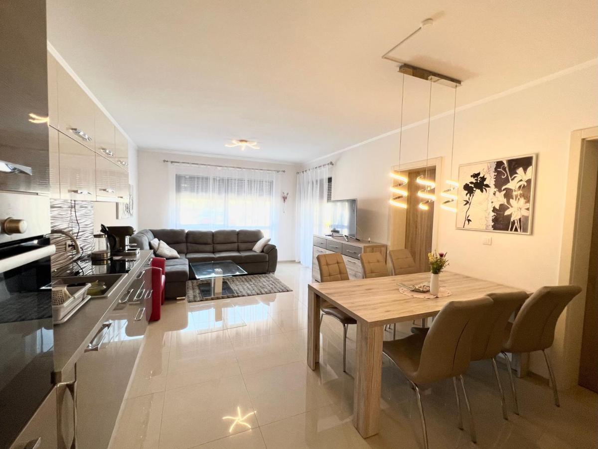 מדולין Apartment Vita מראה חיצוני תמונה